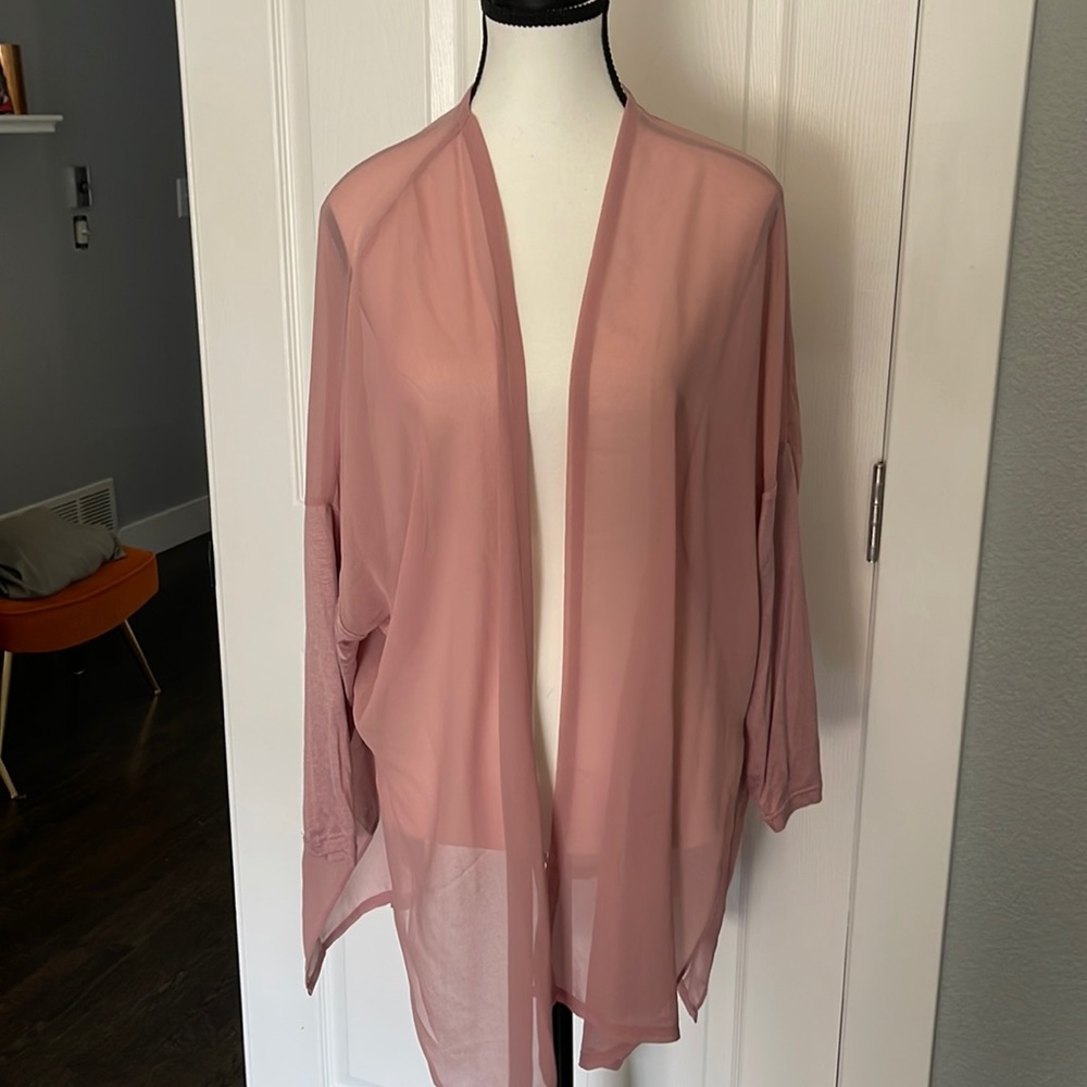 Marla Wynne NEW TOP